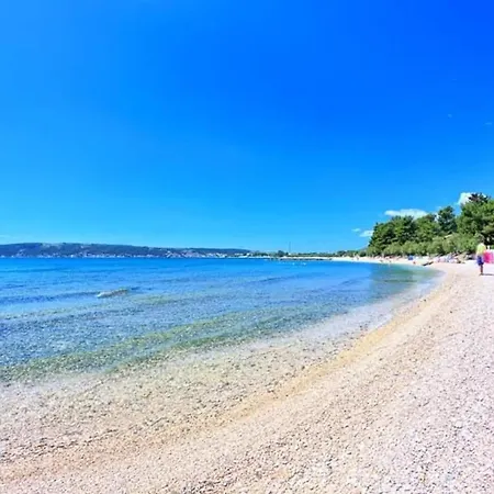 Two Beautiful Near The Sea Kastela
