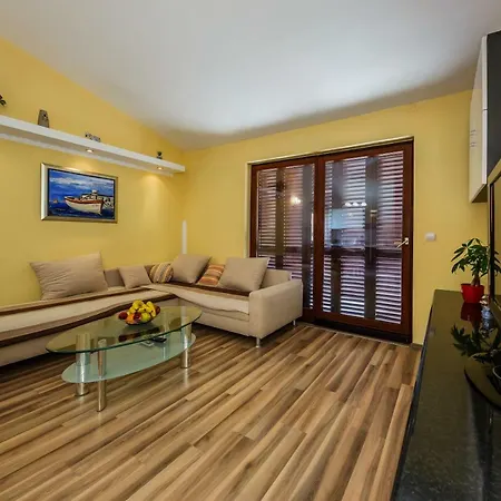 Apartamento Two Near The Sea