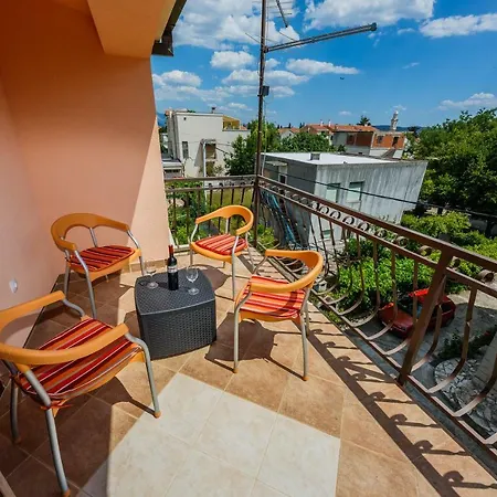 Apartamento Two Beautiful Near The Sea Kaštela